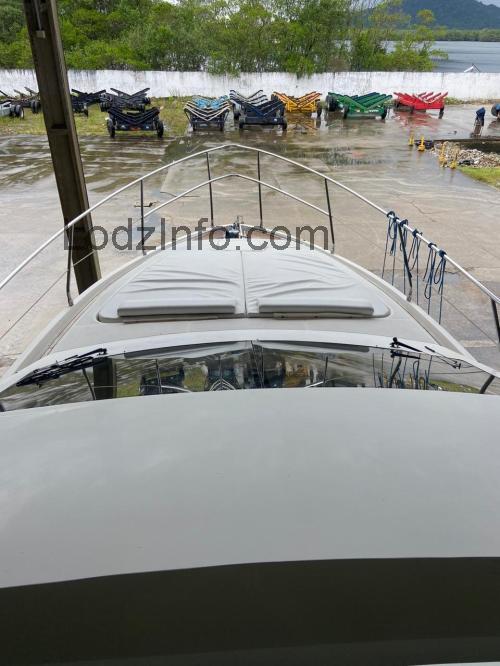 Azimut 400 opinie i specyfikacja